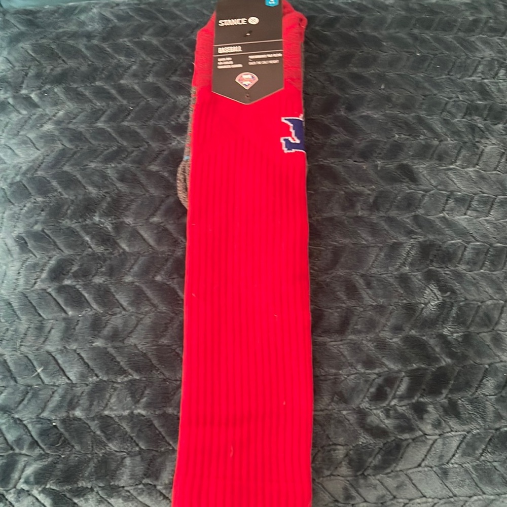 NWT Phillies MLB stance socks